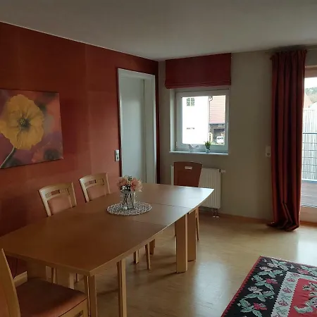 Helle 3-zimmer Maisonette Im Herzen Von Wangen *